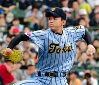 　東海大相模時代の小笠原＝２０１５年８月、甲子園