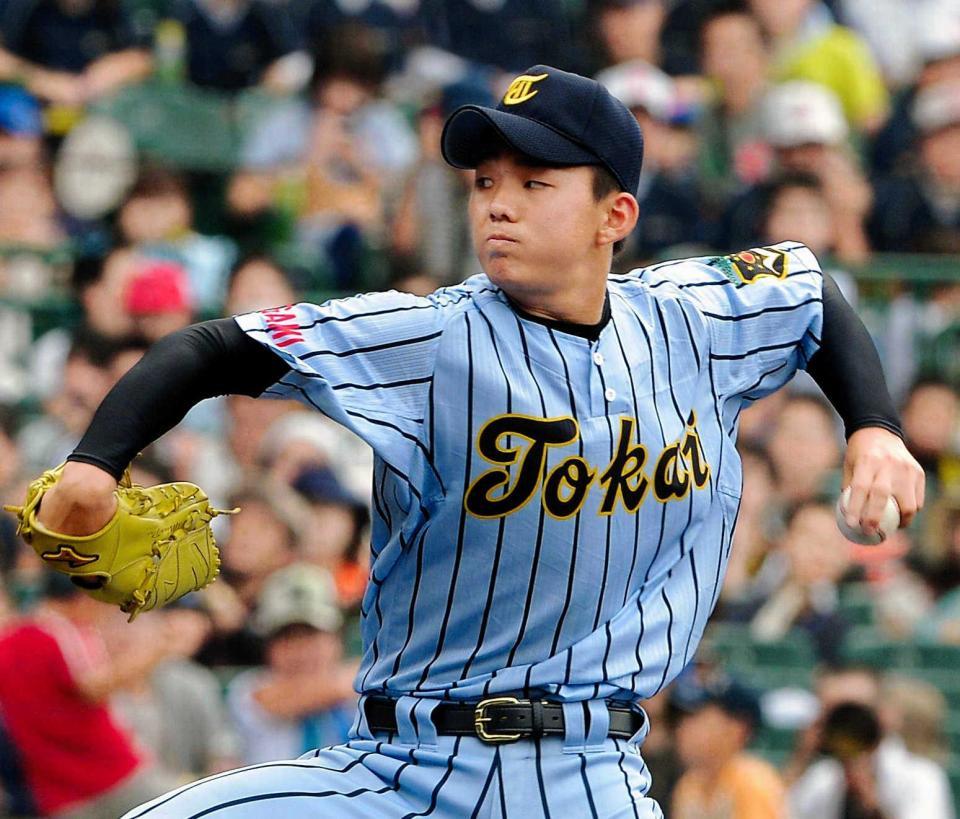 　東海大相模時代の小笠原＝２０１５年８月、甲子園