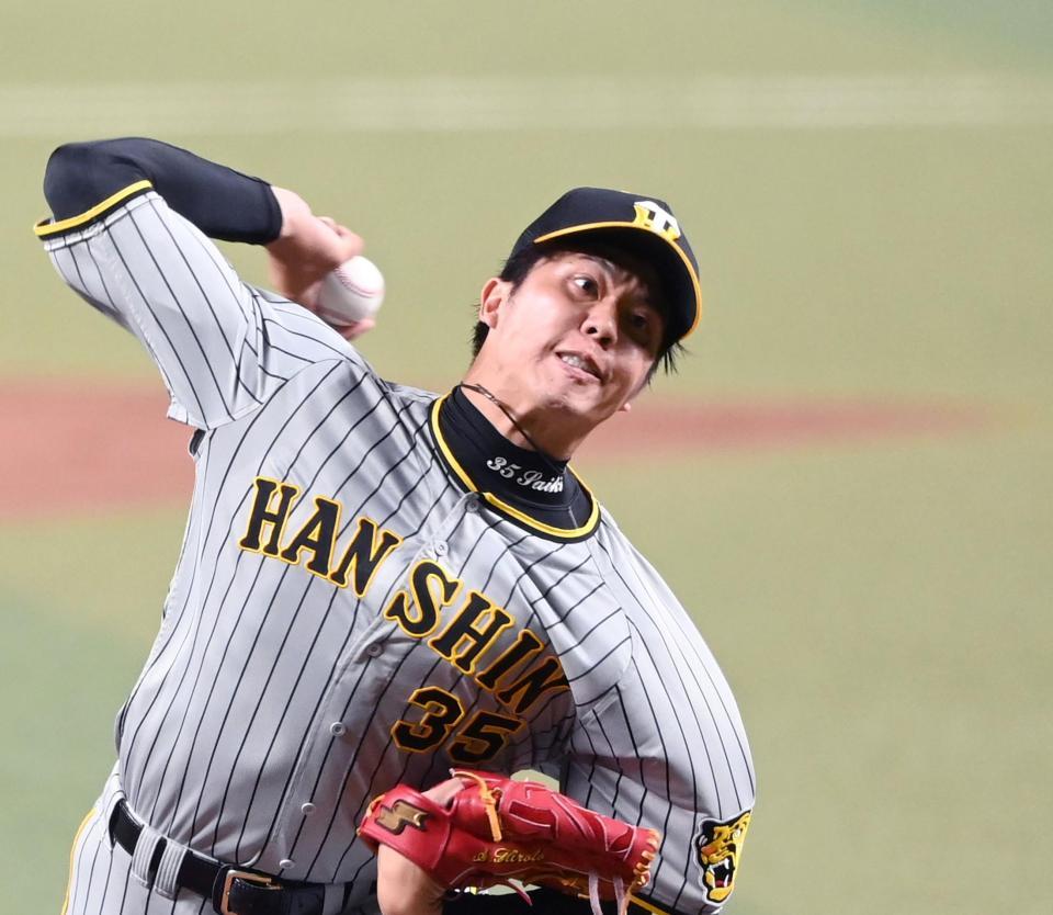 　力投する先発の才木（撮影・飯室逸平）