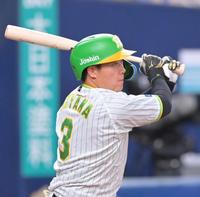　２回、右前へ先制適時打を放つ大山（撮影・立川洋一郎）