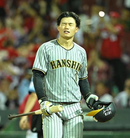 　９回、森下が三振に倒れゲームセット（撮影・高部洋祐）