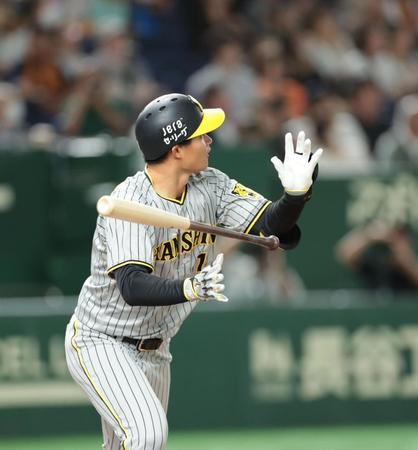 　３回、左越えに先制２ランを放つ森下（撮影・吉澤敬太）