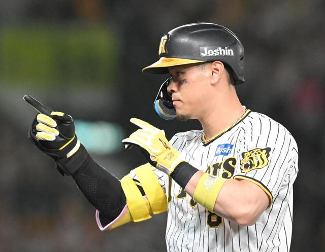 阪神・佐藤輝が面目躍如の適時打で反撃 今季最長の10試合連続安打