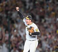 　リーグ優勝を決め、喜ぶ大山