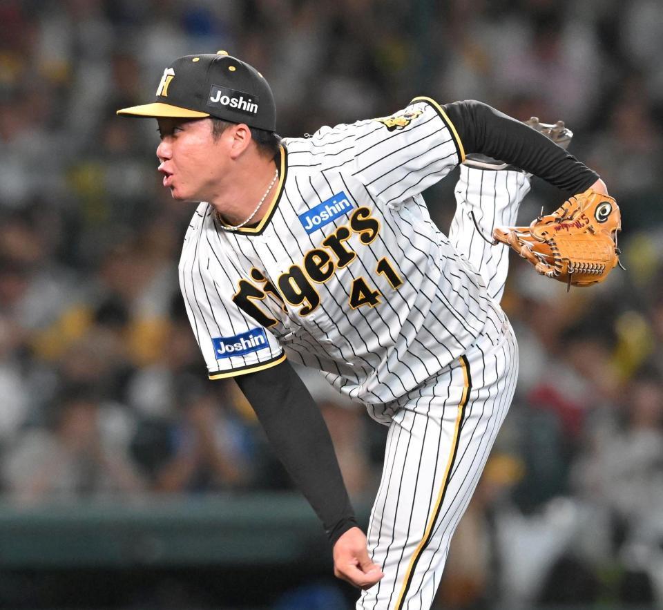 　力投する村上（撮影・高部洋祐）