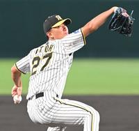 　力投する伊藤将（撮影・高部洋祐）