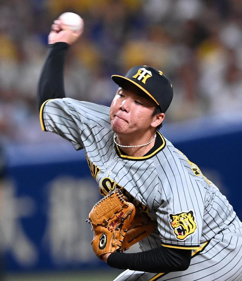 　力投する先発の村上（撮影・飯室逸平）