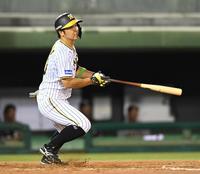 　ファームで開幕直後から５月中旬まで打率３割を維持した井坪