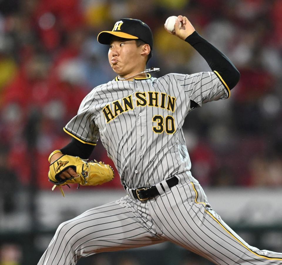 　先発し投げ込む門別（撮影・田中太一）