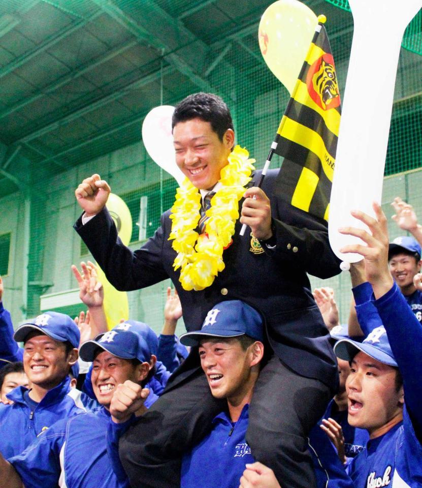 　１６年度ドラフトで阪神から１位指名された白鷗大・大山