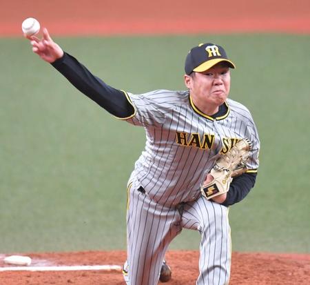 　６回、２番手として登板し力投する西勇（撮影・西岡正）