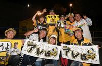 　ＰＶが行われた甲子園球場には多くのファンが集まる（撮影・石井剣太郎）