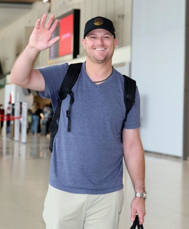 残留微妙の阪神の助っ人、年俸１億７９４０万円、広い甲子園で求められるものとは？