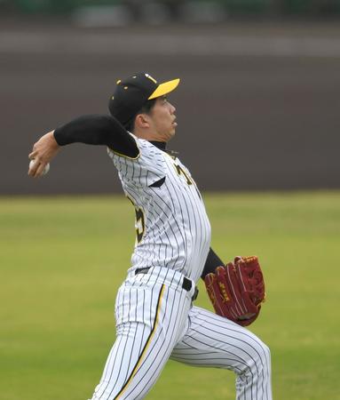 　キャッチボールをする才木（撮影・北村雅宏）