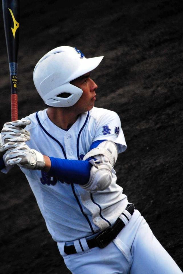 　島原中央時代の椎葉（家族提供）