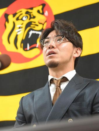 　会見する伊藤将（撮影・高部洋祐）