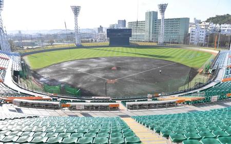 　阪神と巨人のオープン戦開幕戦が開催される沖縄セルラースタジアム