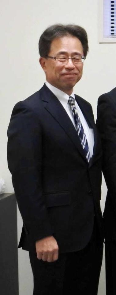 　阪神・粟井一夫球団副社長