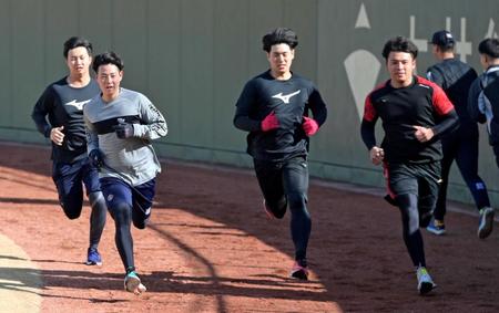 阪神ドラ１・下村　休日返上いきなり全開　志願の走量最多ポール間走　涼しい顔で１８００メートル