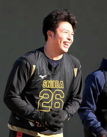 　笑顔を見せる椎葉（撮影・石井剣太郎）