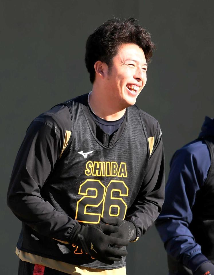 　笑顔を見せる椎葉（撮影・石井剣太郎）