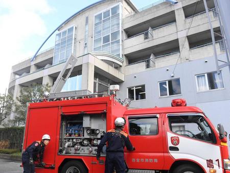 　ファーム事務所に迷い込んだ猫を捕獲するため西宮市消防局が出動した