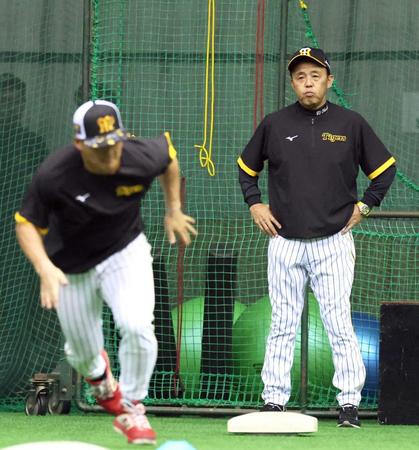 「盗塁」ちゃうで「走塁」やからな　阪神・岡田監督が赤星臨時コーチ招いた意図を説明