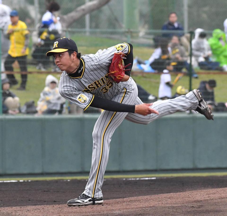 　先発の才木（撮影・持木克友）