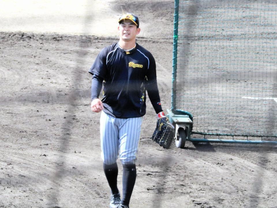　教育リーグ・広島戦に出場する野口