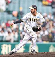 　８回から４番手で登板したゲラ（撮影・中田匡峻）