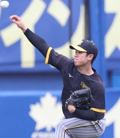 　キャッチボールする石黒