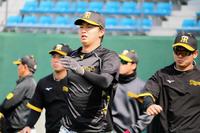 　２軍本隊に合流した津田