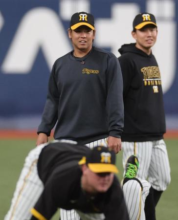 　１軍に合流した梅野（撮影・田中太一）