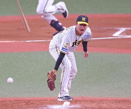 　６回、西川に中前適時打を浴びた門別（撮影・中田匡峻）