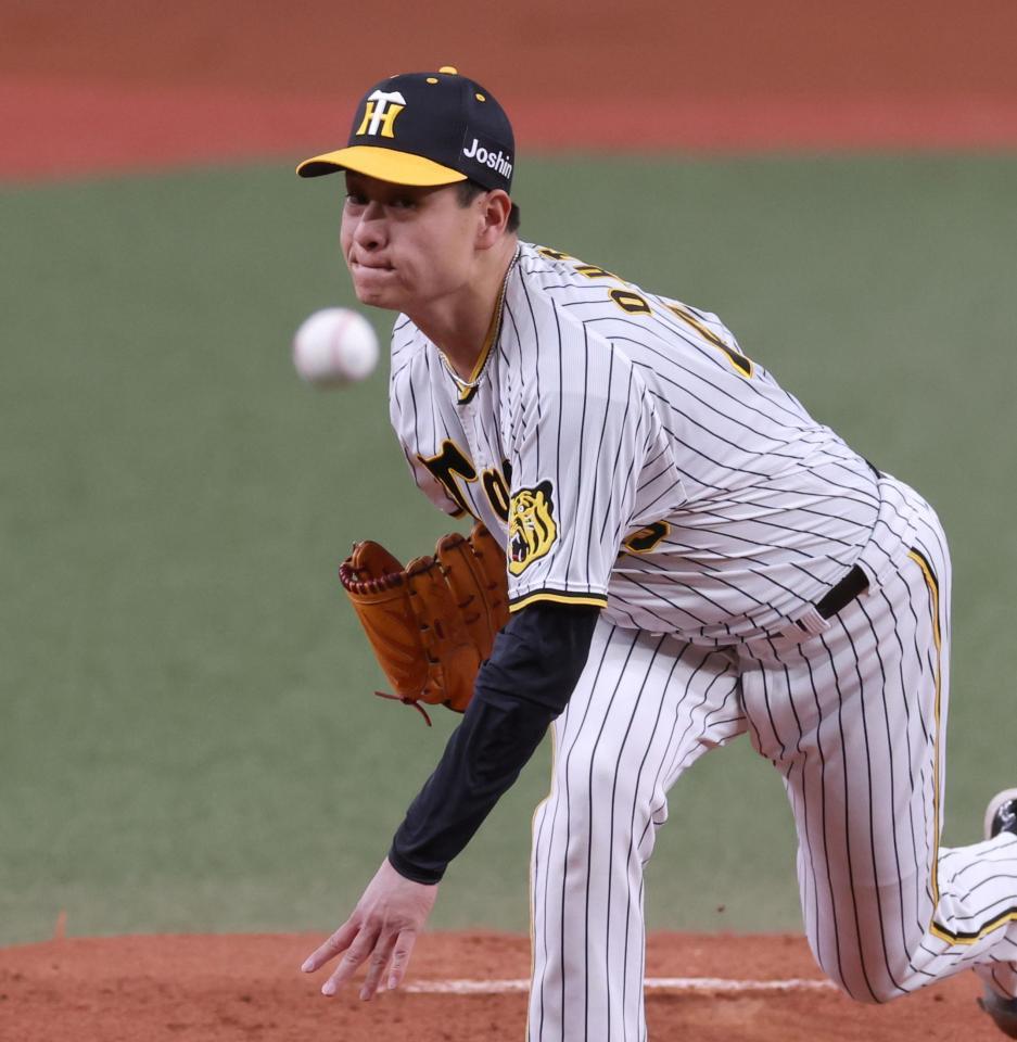 　先発し、投げ込む大竹（撮影・田中太一）