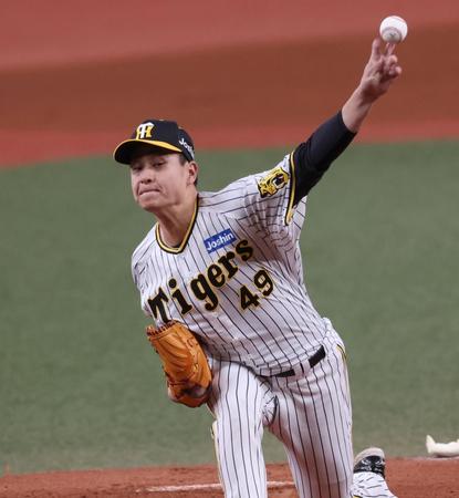 　先発し、投げ込む大竹（撮影・田中太一）