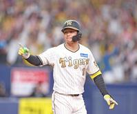 　６回、逆転２ランを放った森下（撮影・中田匡峻）