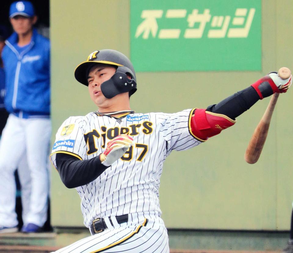 　３安打の活躍をみせた野口