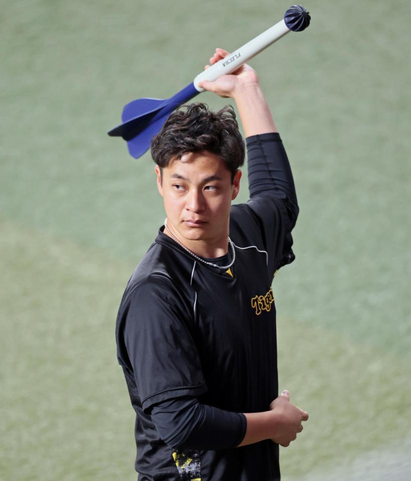 　登板に向けてトレーニングする大竹（撮影・立川洋一郎）