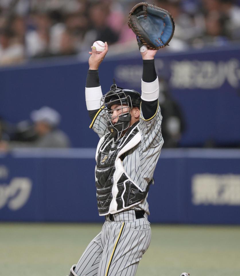 阪神・梅野 いつも変わらない“ファンファースト”少年に贈った