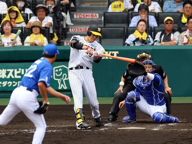 井川慶氏の眼】阪神二回ビッグイニングにつながった伏線 前の守りの