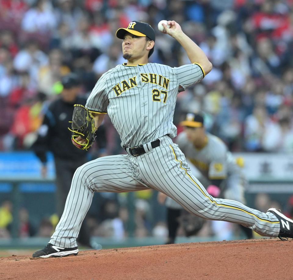 　先発し力投する伊藤将（撮影・市尻達拡）