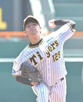 　先発し、力投する高橋（撮影・北村雅宏）