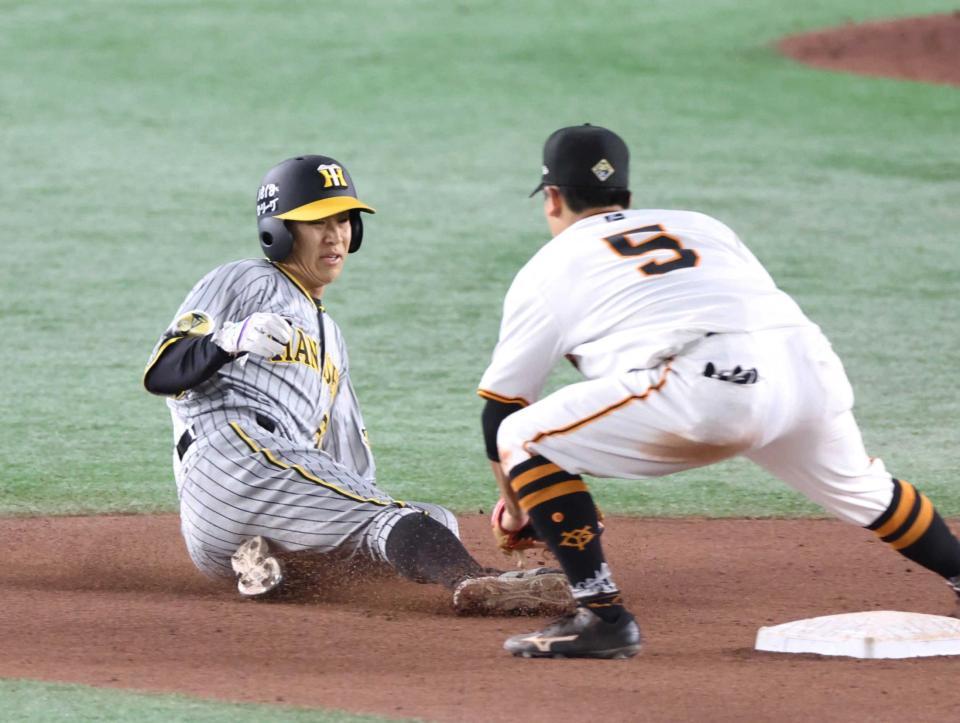　延長１０回、一走・植田がけん制で誘い出され二塁でアウト