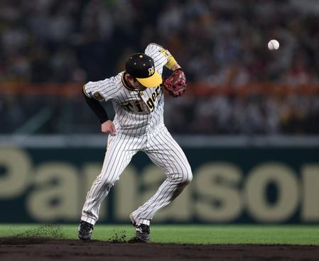 阪神・中野が２失点に絡む失策　１試合２失策はプロ入り２度目　今季チーム２０失策はＤｅＮＡと並ぶリーグワースト