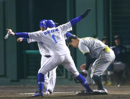 阪神ＯＢも佐藤輝をバッサリ「捕ってからじゃないとタッチはできない」
