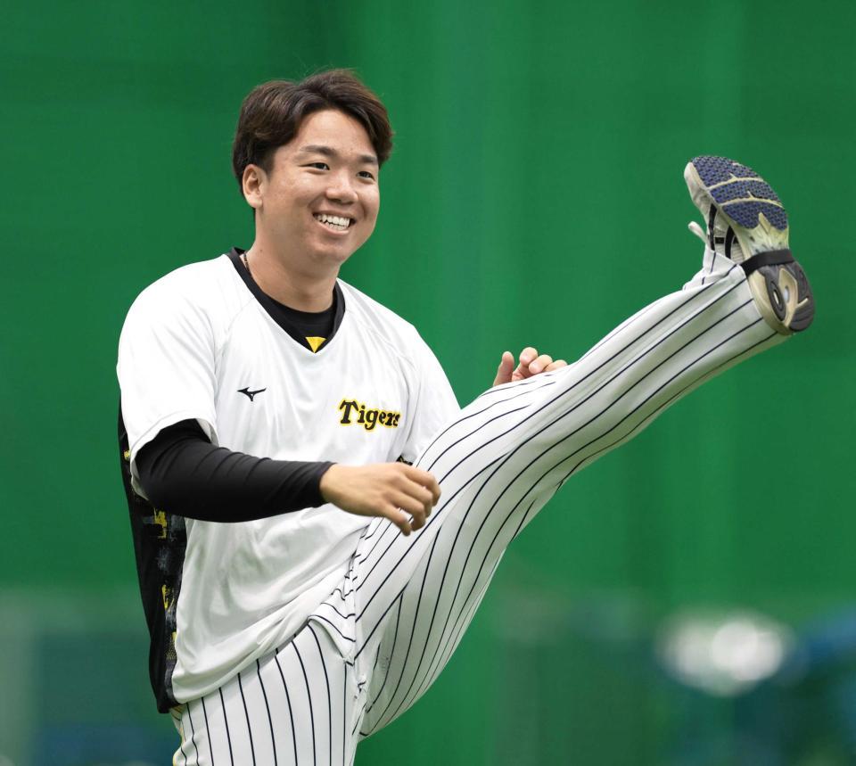 　アップをする村上（撮影・中田匡峻）