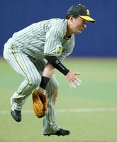 　３回、中田の強烈な打球を好捕する