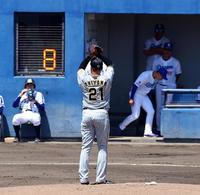 　ウエスタン中日対阪神で試験的にピッチクロックが導入された（撮影・山口登）