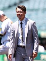 　甲子園を訪れた鳥谷敬氏（撮影・田中太一）